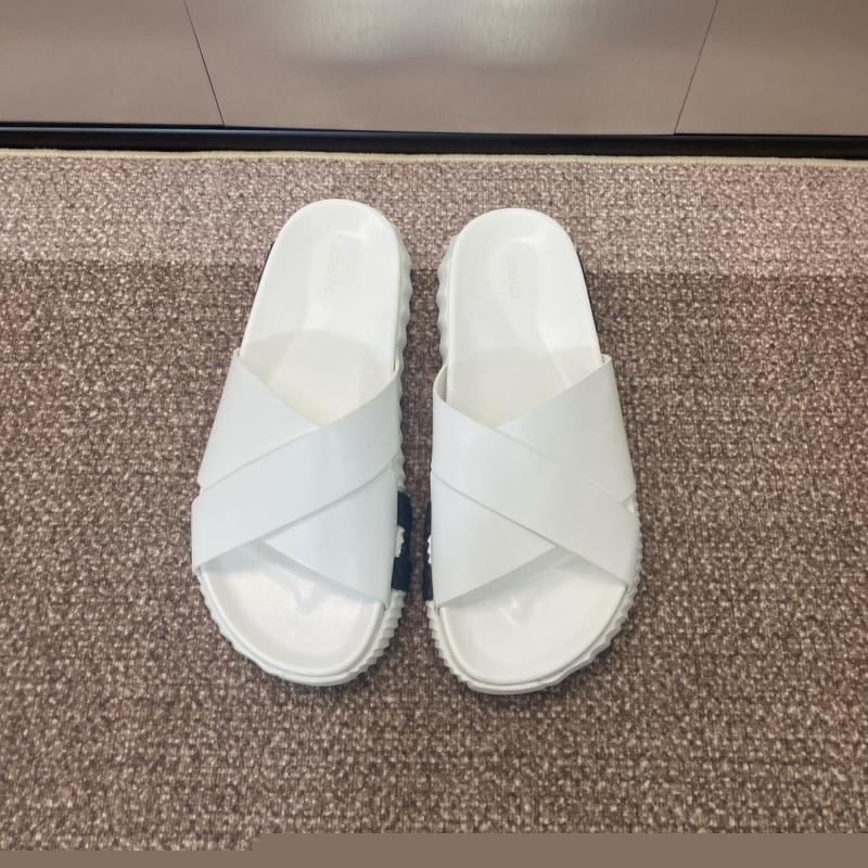 H**mes slippers
